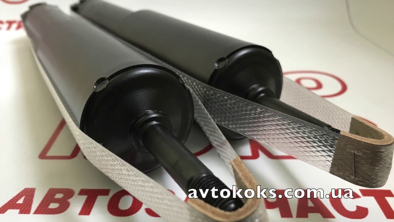 Передний амортизатор газомасляный на ВАЗ 2101-07 KYB Excel-G 343097