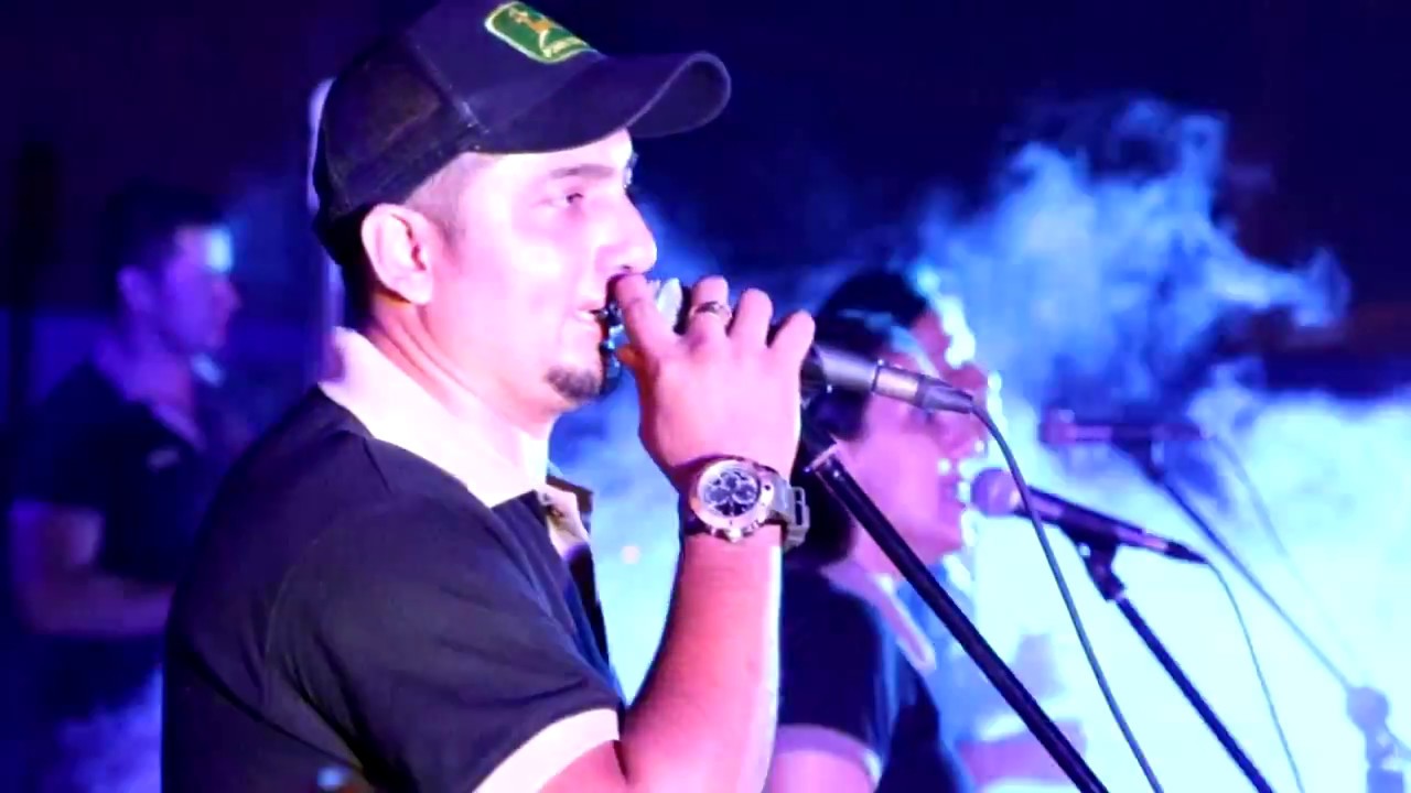 Lejos de Ti cumbia mosaico Sabor Latino en vivo 2017