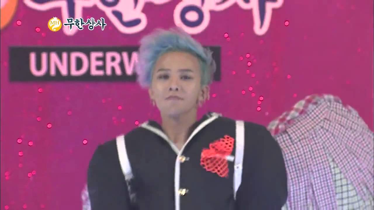 G-DRAGON fashion show