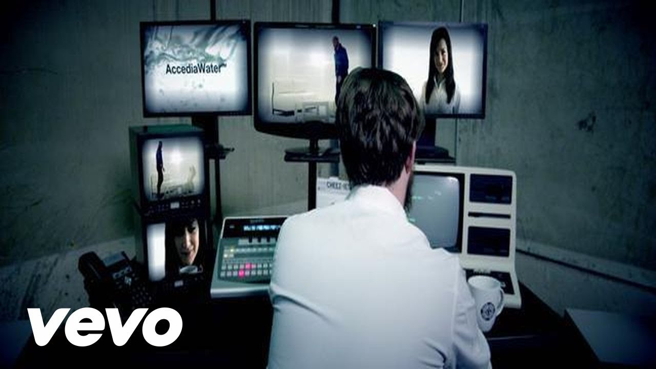 Red - Perfect Life (Official Music Video)