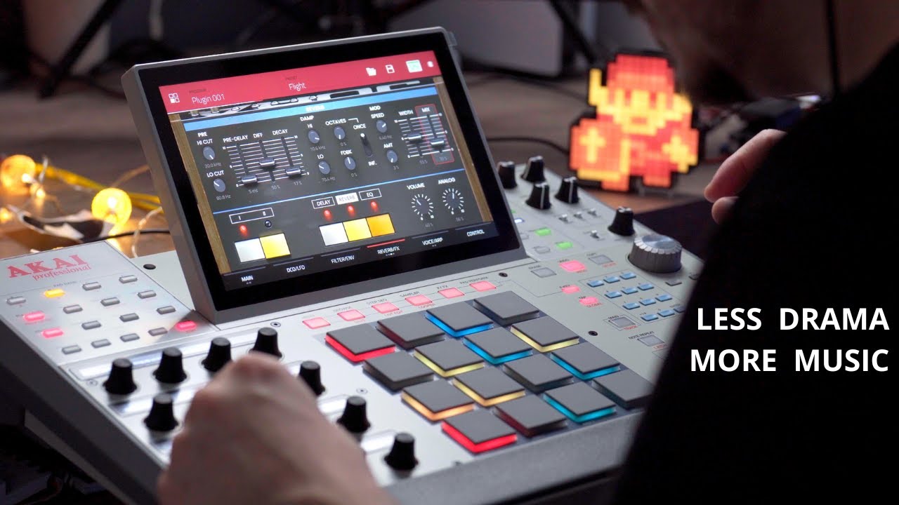 НЕОЖИДАННО: новый AKAI Juno VST — это ОГОНЬ🔥🔥🔥 Создаём Synthwave на JURA // MPC X SE
