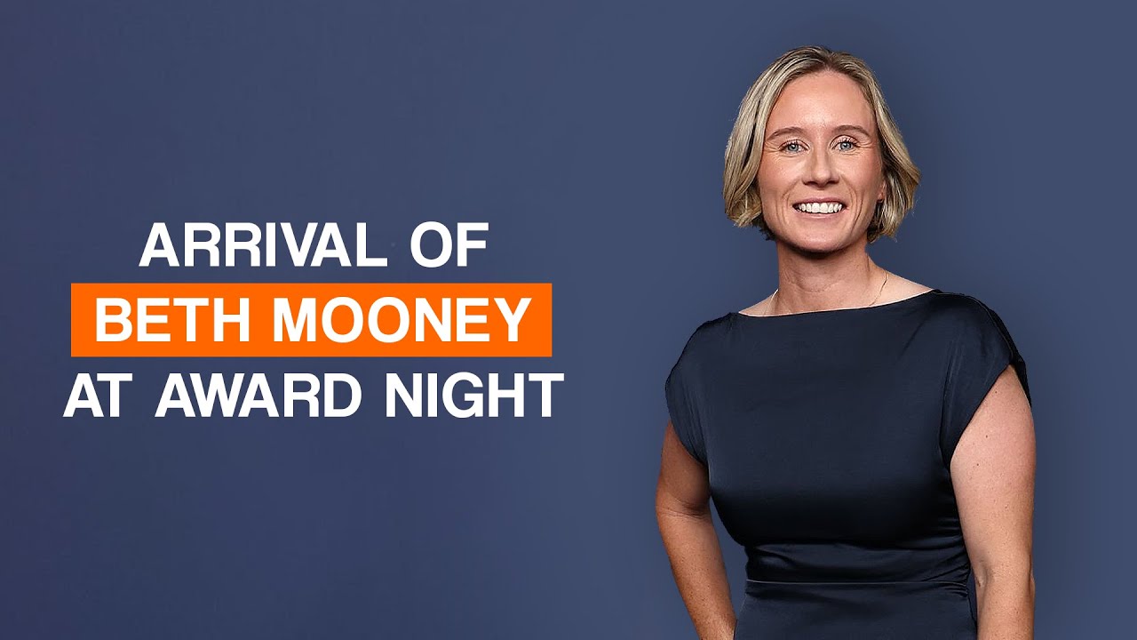 Beth Mooney - Blue Carpet Full Interview - Australian Cricket Awards 2025 | WPL x GG