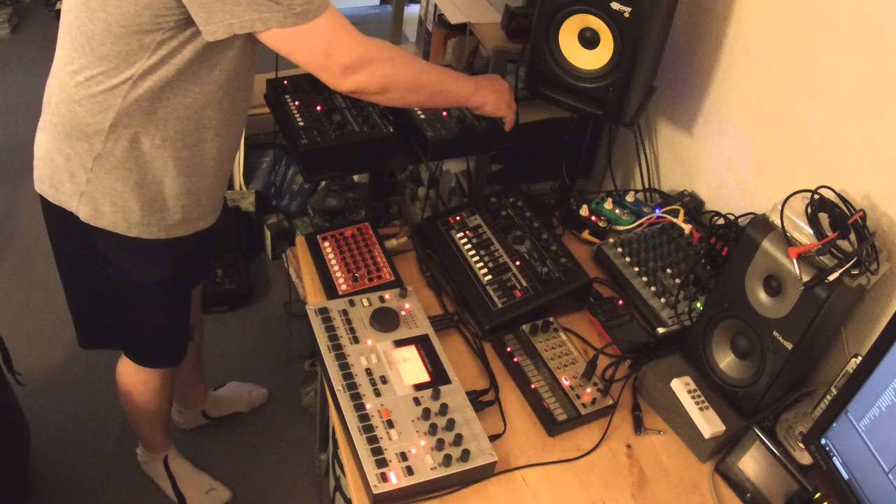 Bitmud - Machinemud (Elektron Machinedrum Test Run)