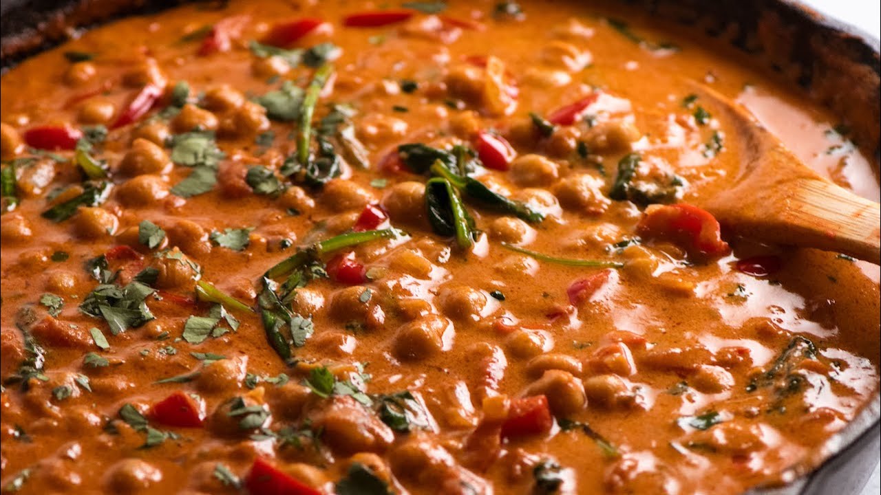 Brazilian Chickpea Stew - a chickpea recipe work making!!