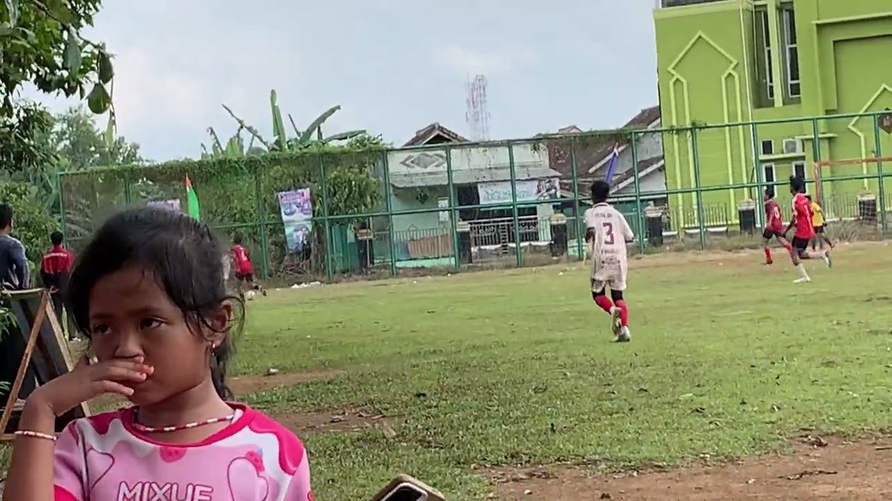 Babak pertama koga vs elyu united 2012