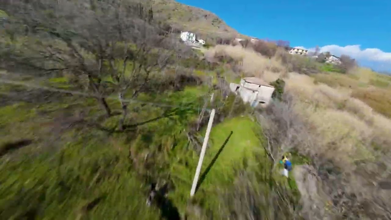 Monte Serra, tra Cielo e Mare | Volo FPV su Cetraro