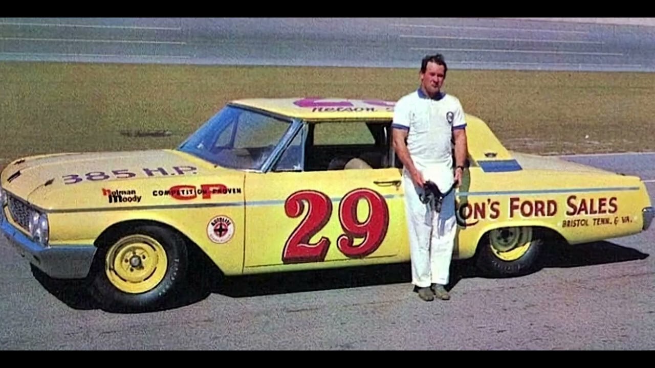 Racing Rewind Ep. 1863