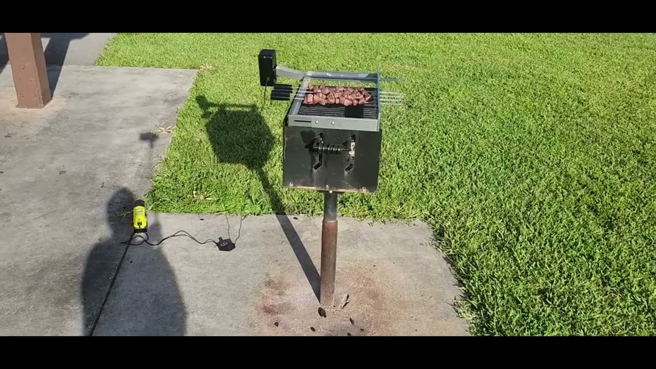 Automatic Rotating Shish Kabob Skewer Set
