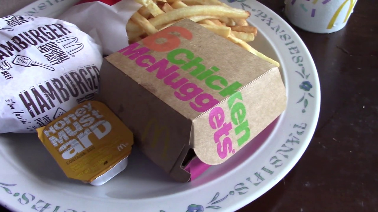 ASMR Eating Mcdonald's Happy Meal Hamburger & 6 Piece Chicken McNuggents/Mcflurry With Oreo Cookies