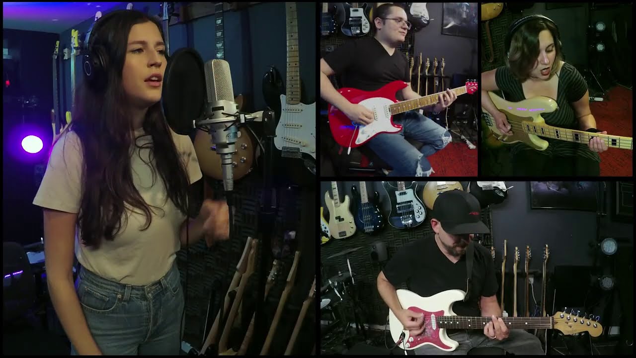 Waking Up In Vegas - Julia Gargano and the Band Geeks