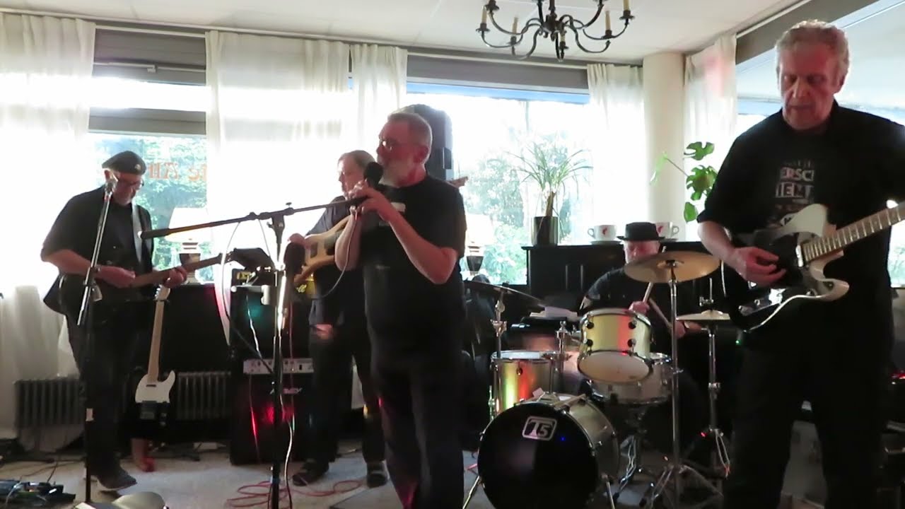 Rock on #music #musica #musicvideo #musik #musician #blues #bluestacks #bluesrock #bluesmusic