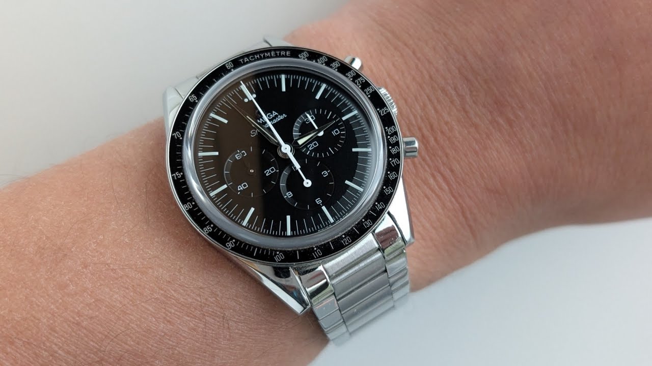 Omega Speedmaster First Omega In Space FOIS (on 17 cm / 6,70 inch wrist) with Forstner bracelet