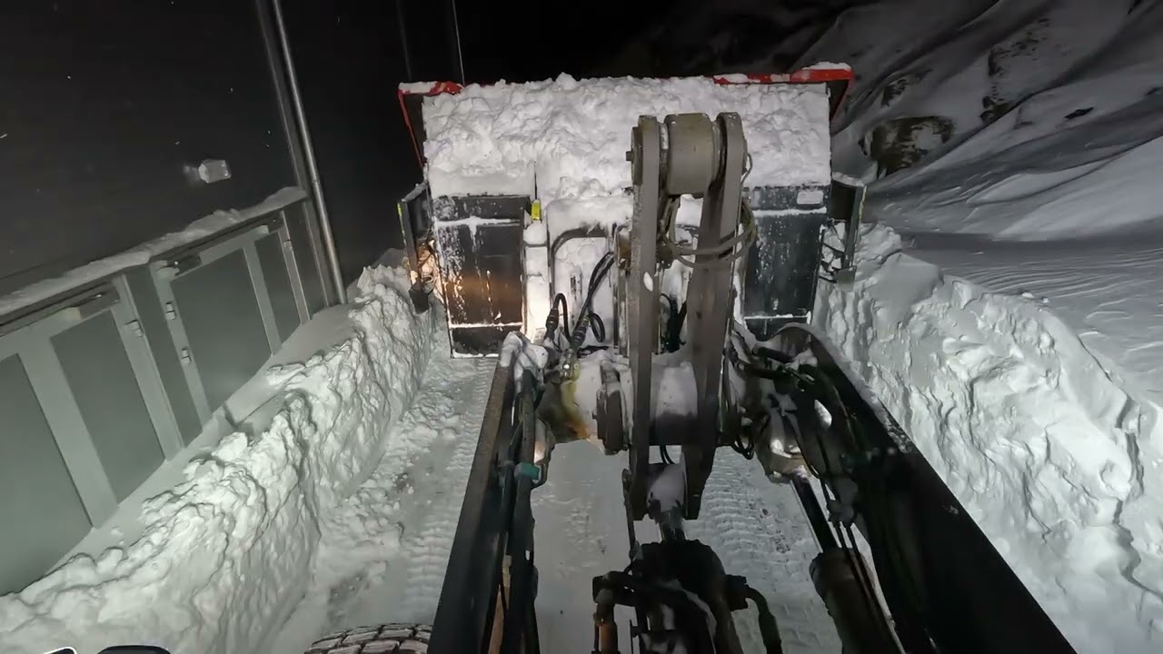 i got called for help with 1 meter snow