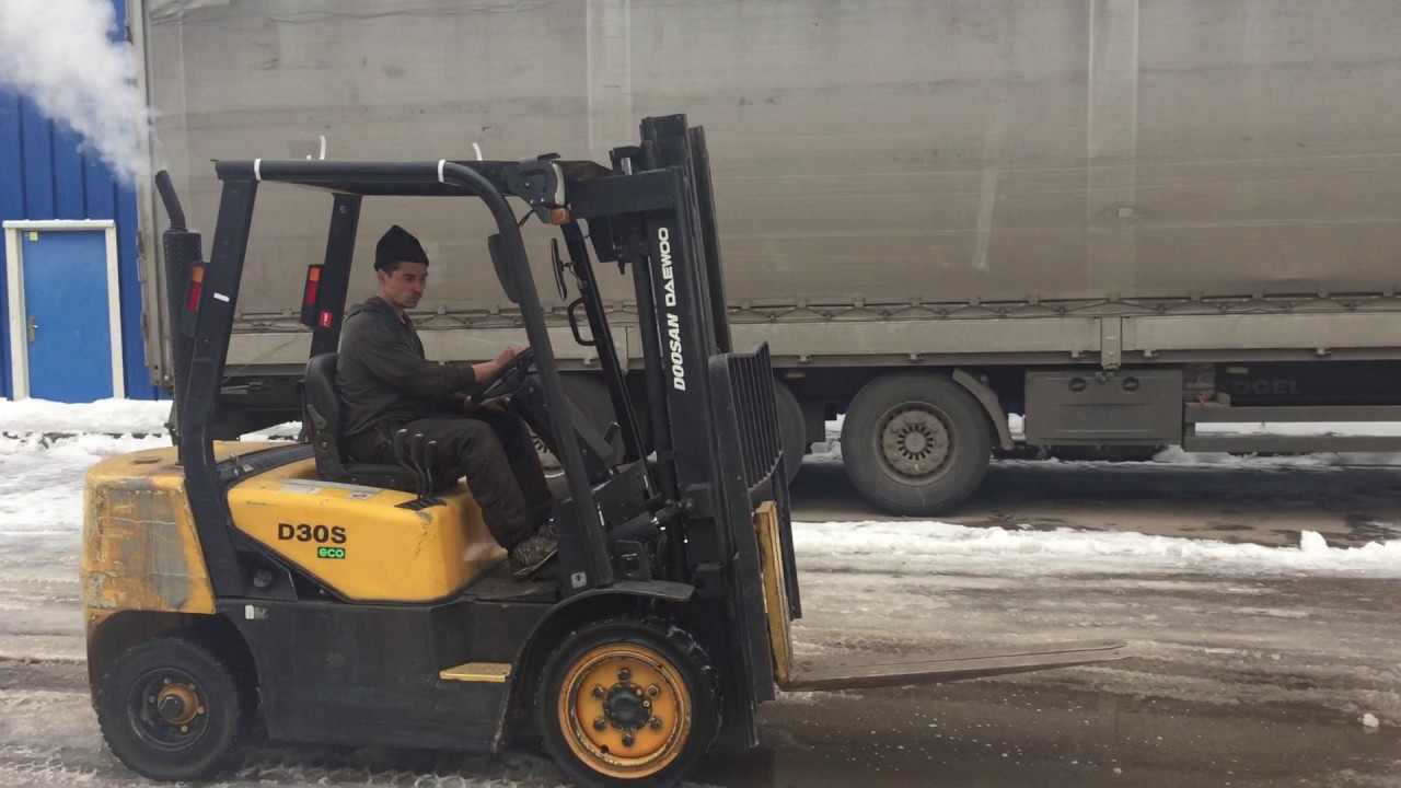 Вилочный дизельный погрузчик Doosan Daewoo D30S