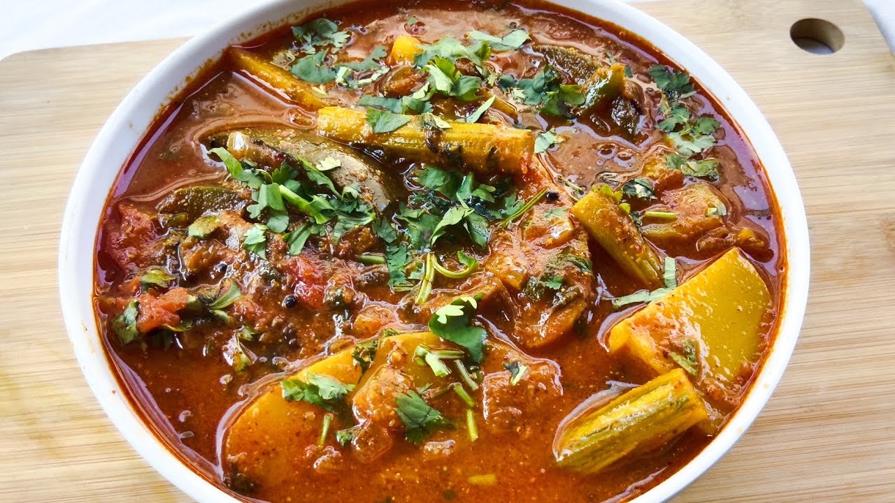 आलू बैंगन Drumstick की सब्ज़ी | घर पर बनाएं परफेक्ट स्वाद