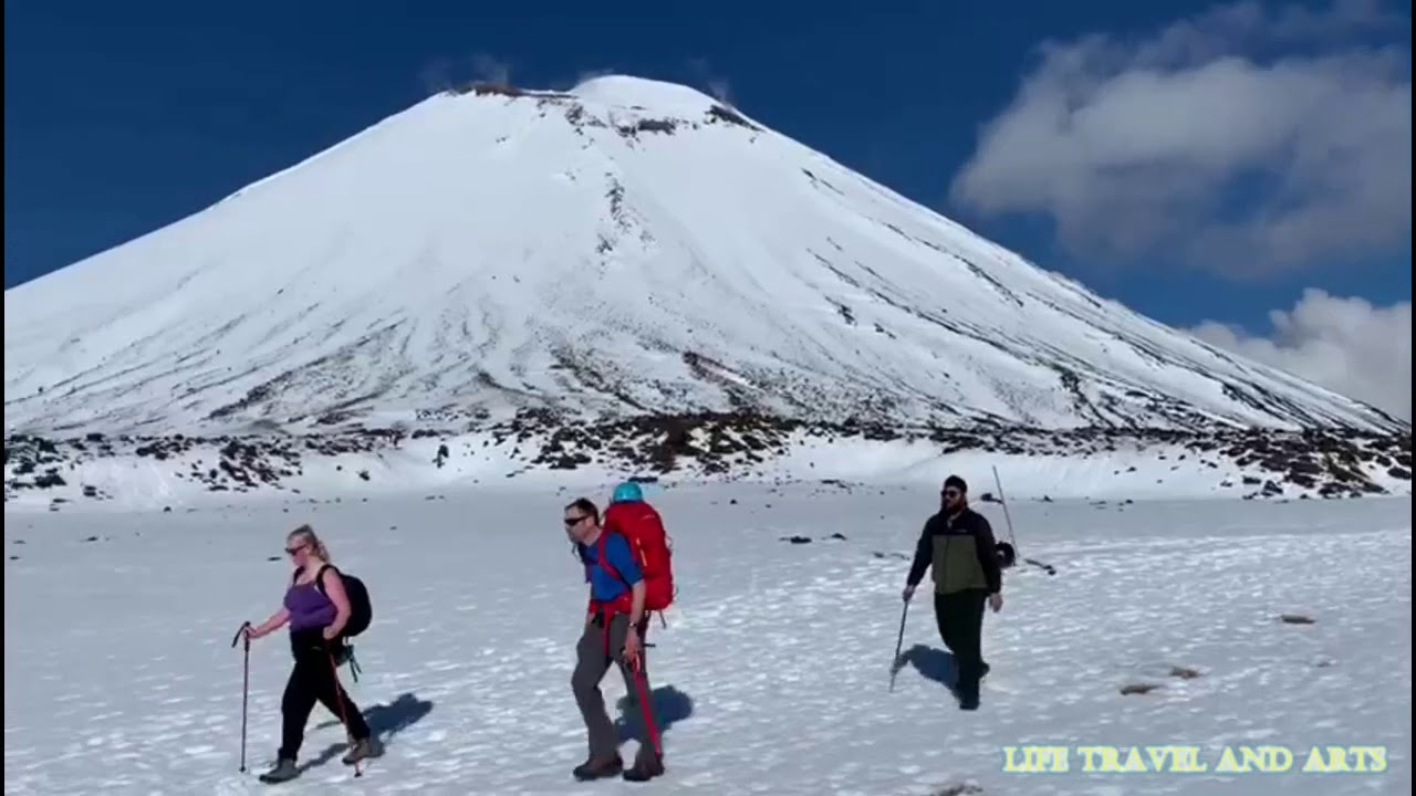 Tongariro Alpine Crossing in Winter