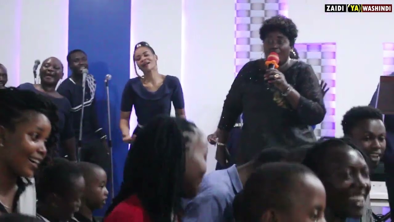 ELEWEKA UPENDO NKONE LIVE - ARUSHA