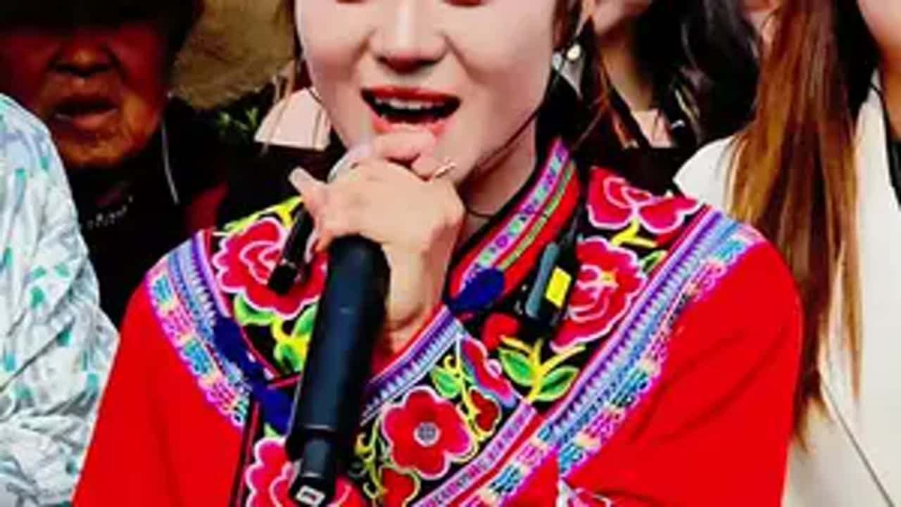 一天到晚睡不着 热门山歌 云贵山歌