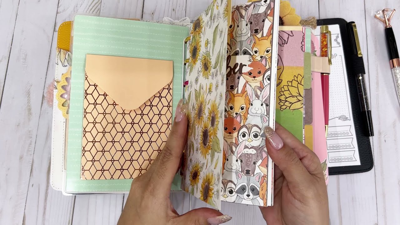 Plan With Me: December 2021 - Planning in my Craft Room Planner