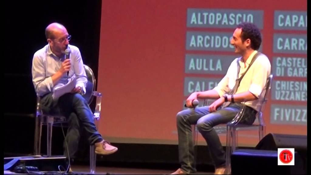 Camaiore: Festival Gaber-Dario Vergassola intervista Del Dotto sindaco Camaiore 22-07-2014