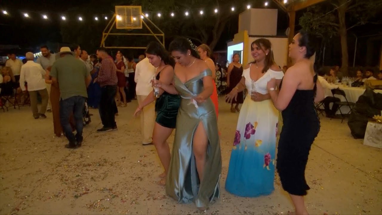 Si que se saben divertir toda la Gente de San Marcos Guerrero!💃🏻🕺🏻