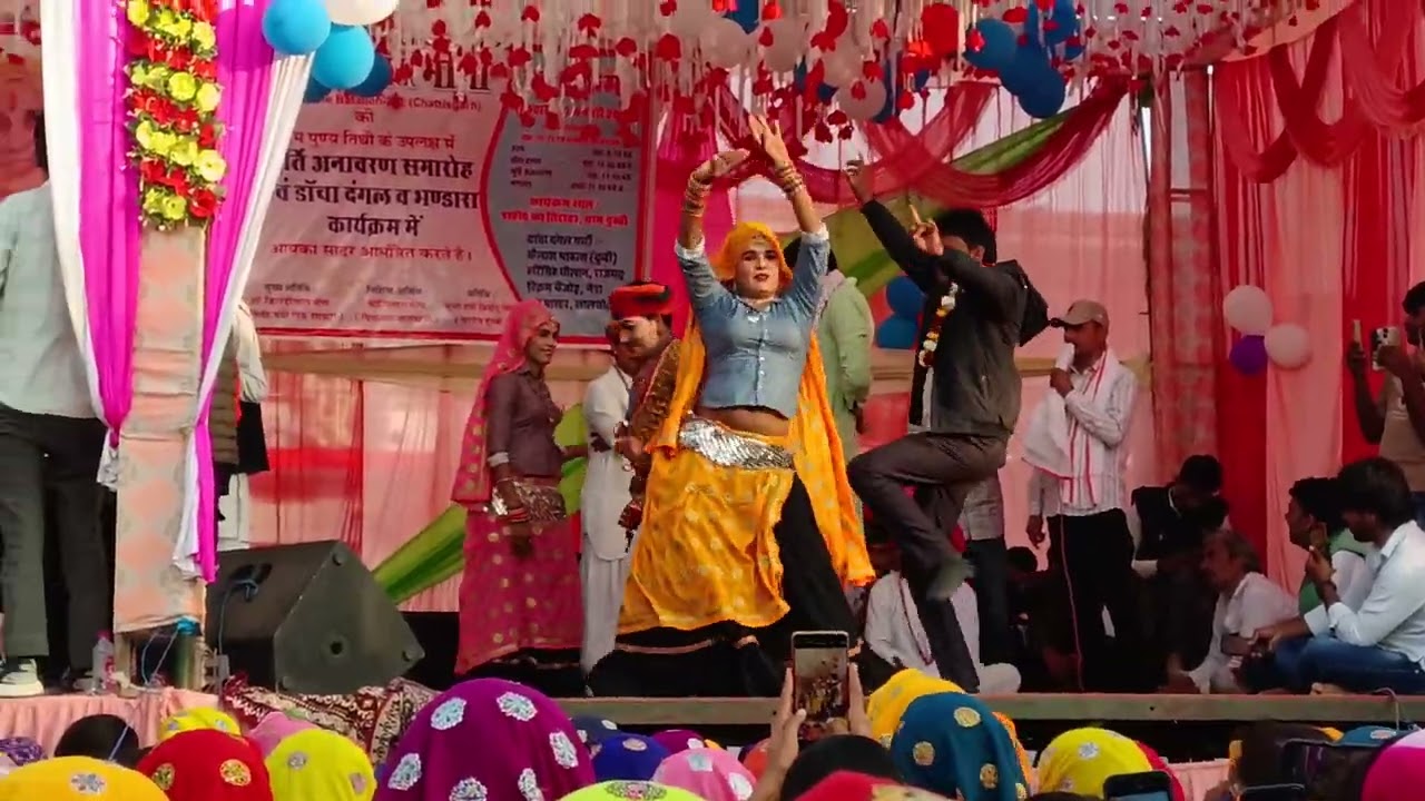 दुब्बी में प्रोग्राम