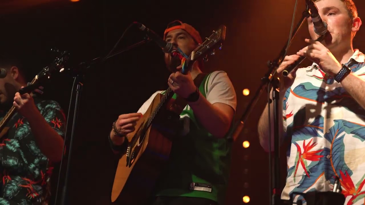 The Fógues & Ciarán O'Gorman - Cod Liver Oil & the Orange Juice (Live in Cyprus Avenue)