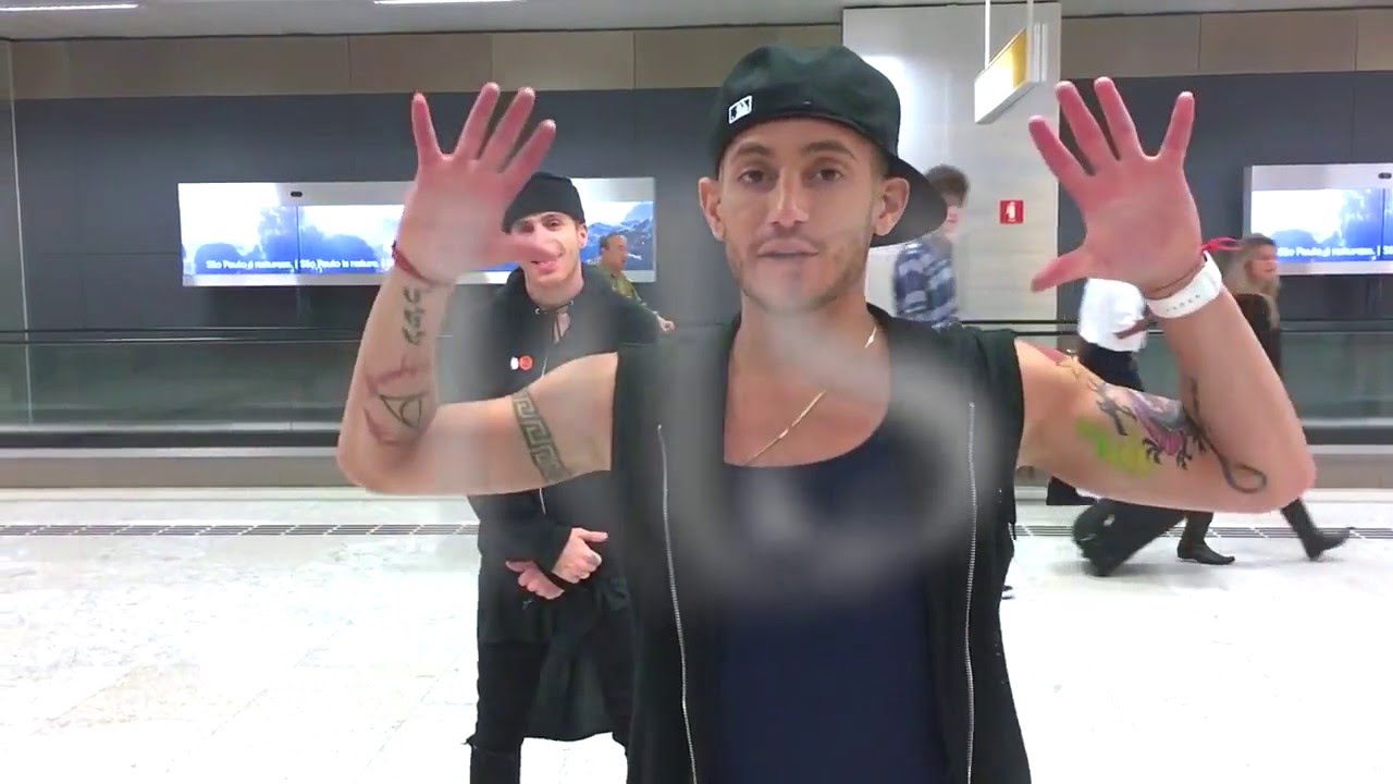 Ariana Grande FOCUS dance Tutorial by Frankie J. Grande and Brian Nicholson