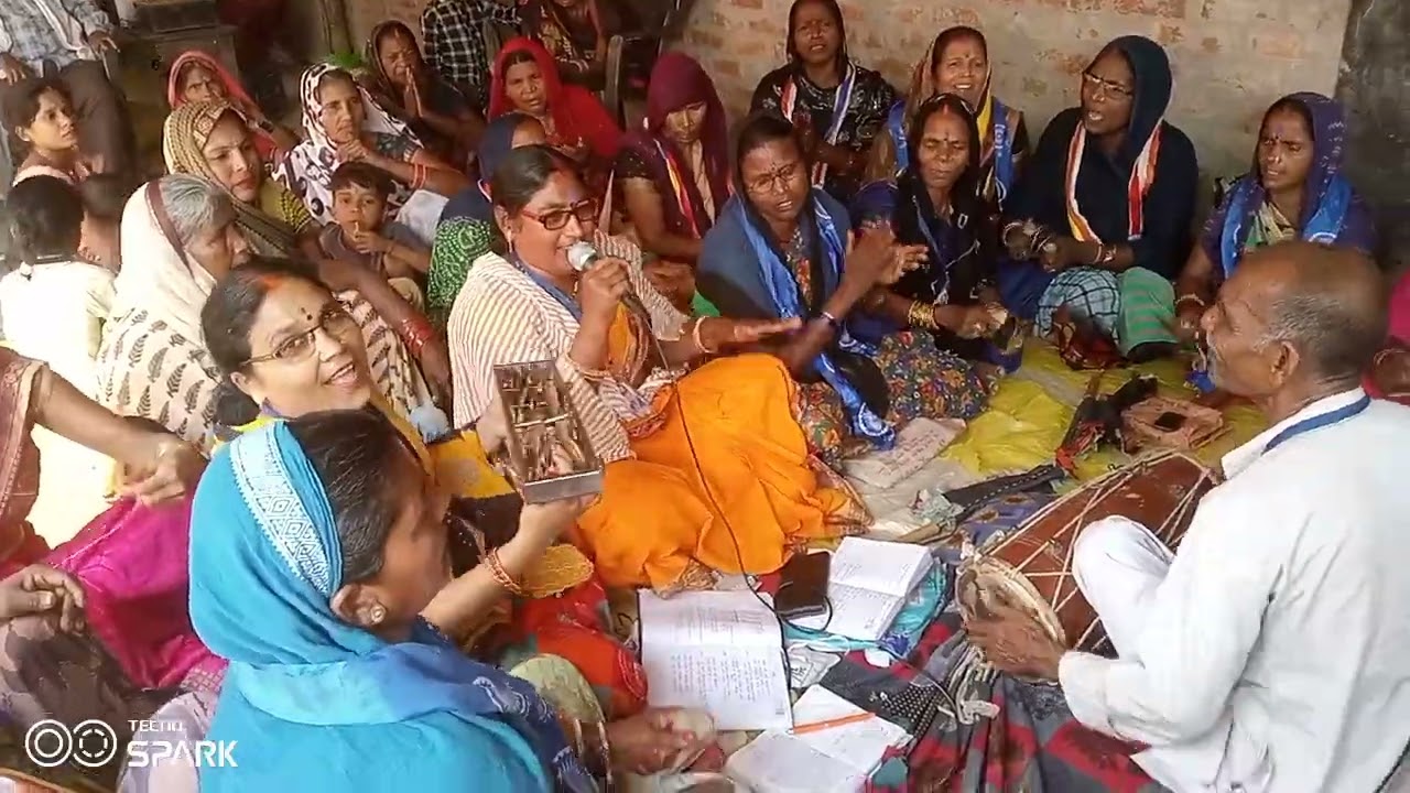 लेले आहिया पंच वाली सड़ीया ए बालम मालती बौद्ध ने नया भीम गीत गाई