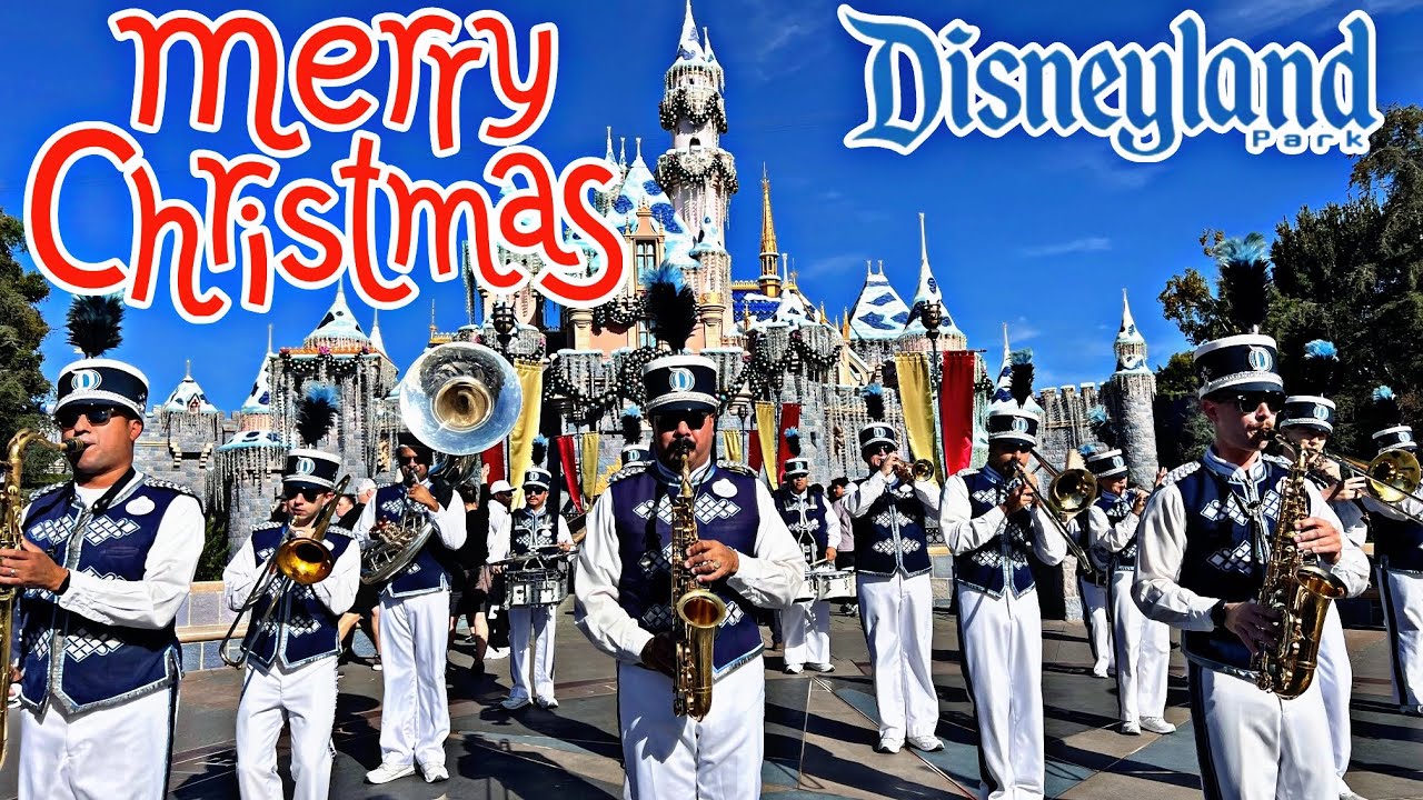 🔴Live! Christmas Eve morning at Disneyland Resort (Pin Trading & Fun)
