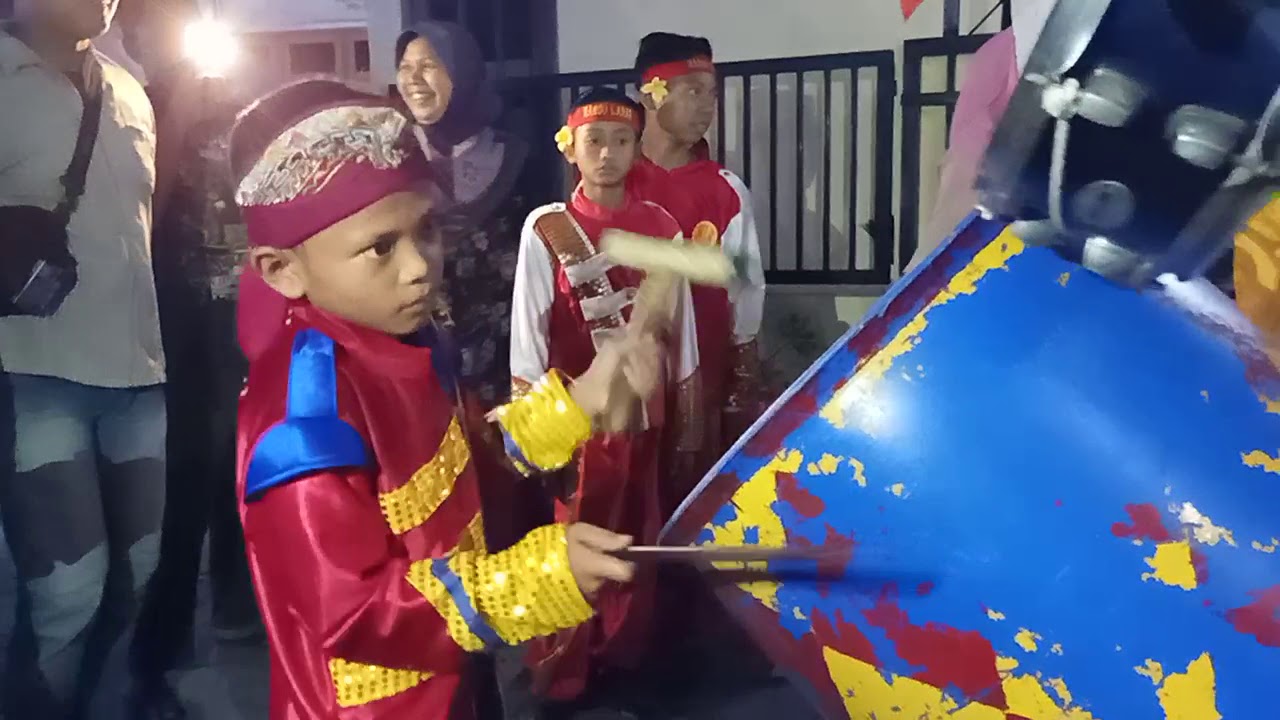 New Kali Kening!!! Guyub rukun dulur-dulur PSOB njoget bareng
