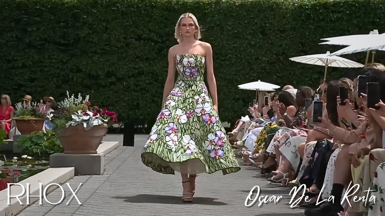 Oscar de la Renta | Pre-Spring 2025 Runway Show | New York Botanical Garden | Fashion Week