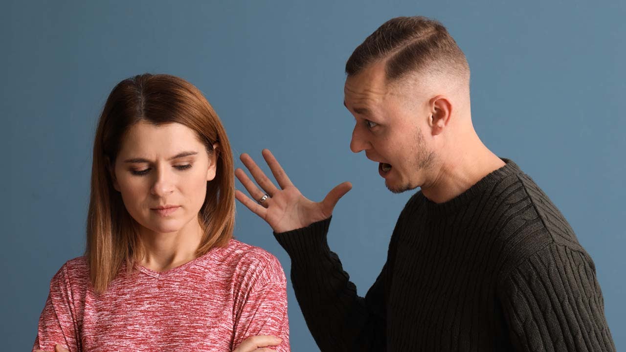 9 Emotional Habits People Have When They Bottle Up Their Feelings Too Often