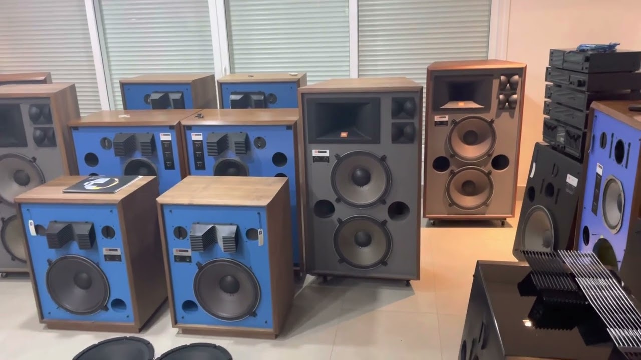 Vídeo das Jbl 4871 A  e as 4333A top …