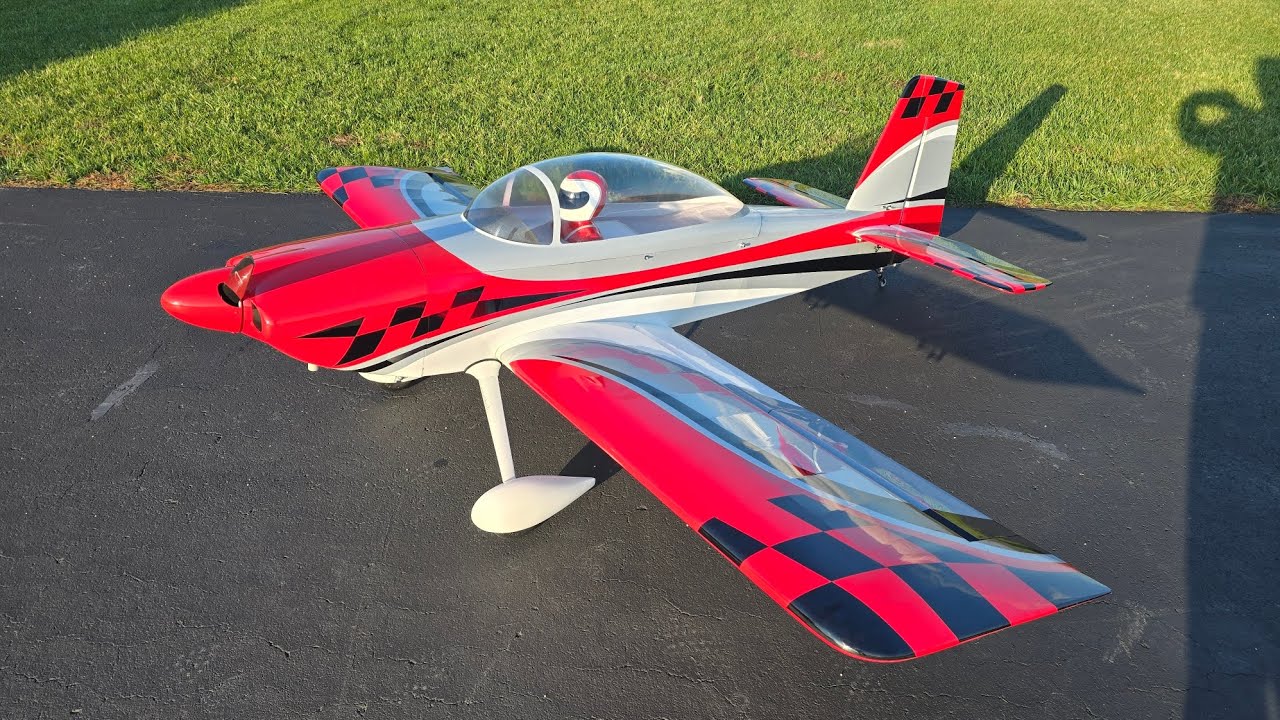 Flex innovations rv8 g2 70cc at rosewood rc field. 
