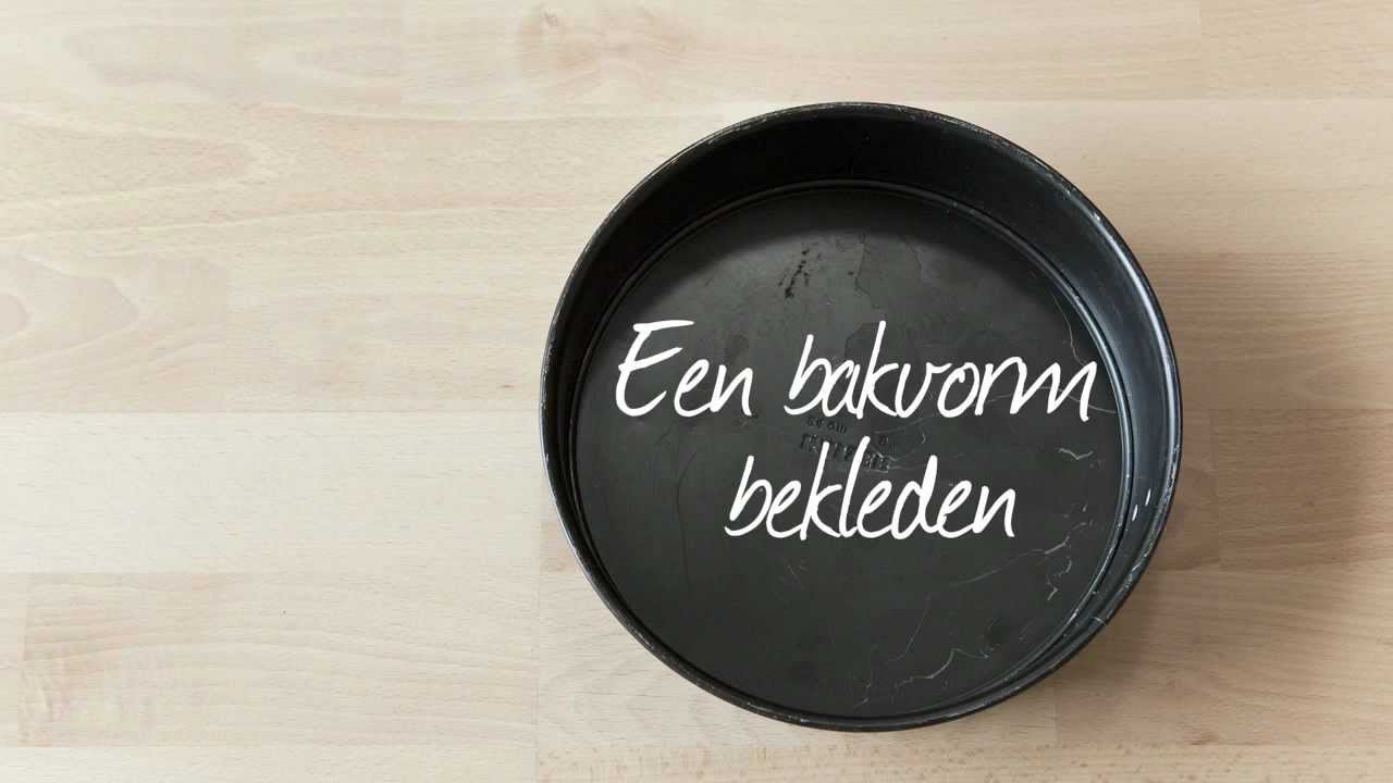 Bakvorm met bakpapier bekleden - Allrecipes.nl