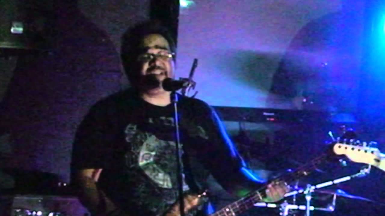 Radioclip Live at The House of Rock | Esperar&eacute; | Latin Alternative Showcase