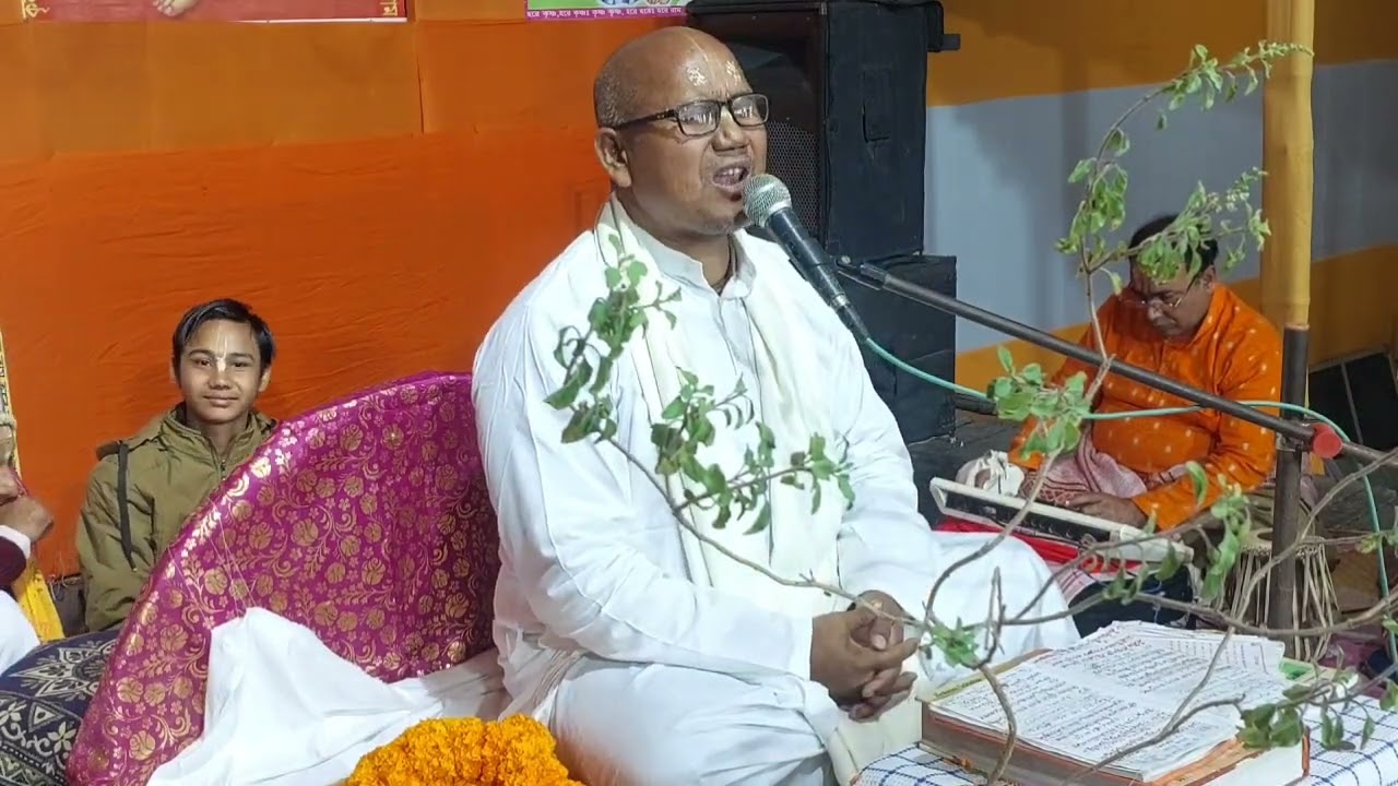 পরম করুণাময় ভগবান শ্রীকৃষ্ণ গোয়াল বালক গনের উচ্ছিষ্ট খাবার খেয়েছেন এবং পিতামহ ব্রহ্মার মোহ দুর 