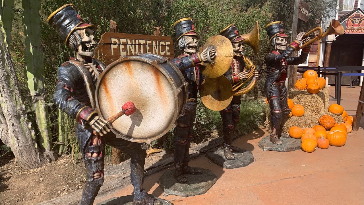 Walk FROM Portaventura FamilyRoom GoldRiver THROUGHT RiverBungalows TO ParkEntrance