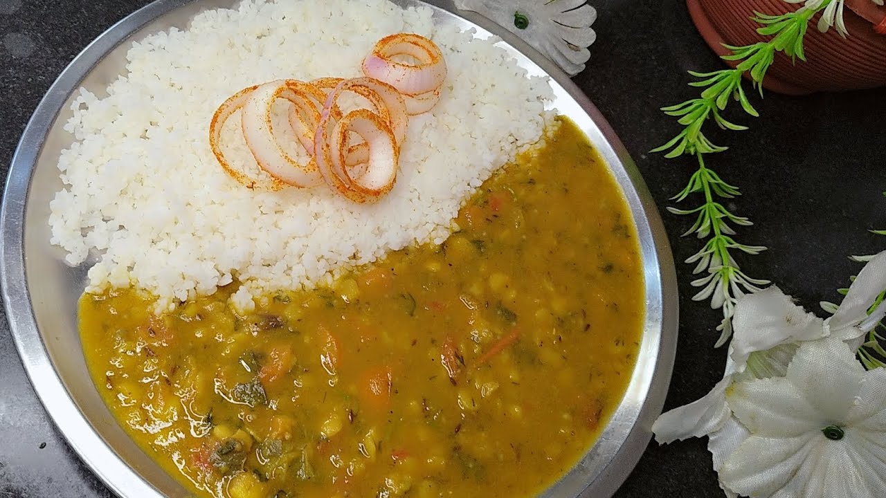 Baingan wali daal ek baar ese bnakr dekhe bahut achhi lgegi✨💜😋🍅#yummmmy #tastyfood #recipe #cooking