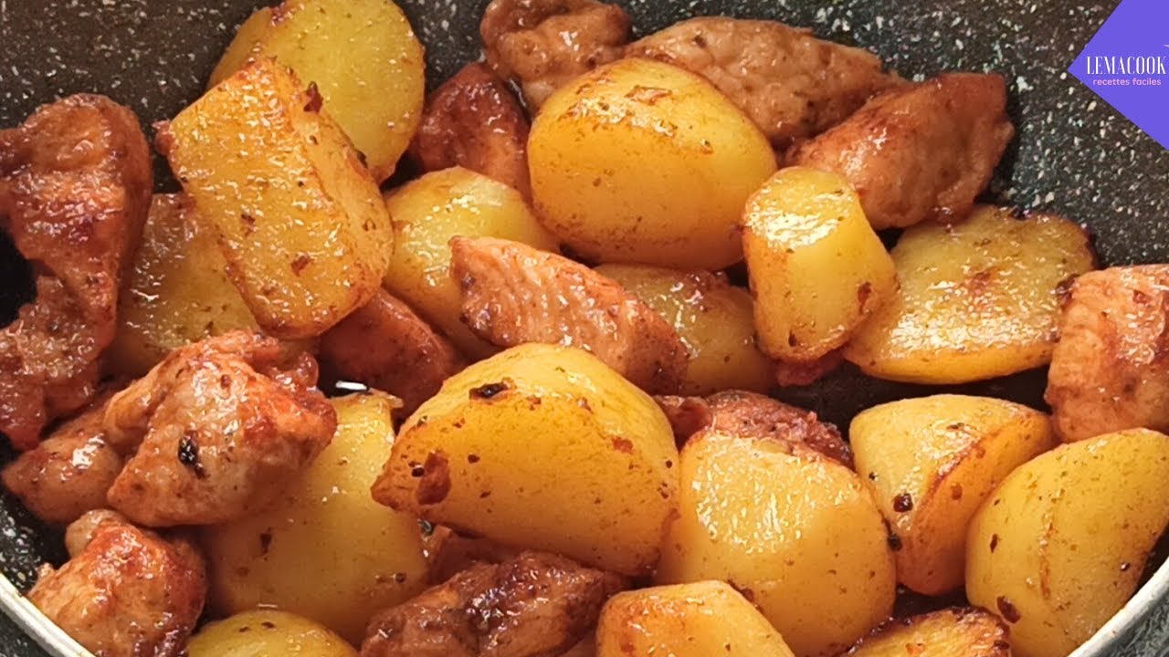 Молодой картофель и куриное филе с маслом и чесноком, простой рецепт