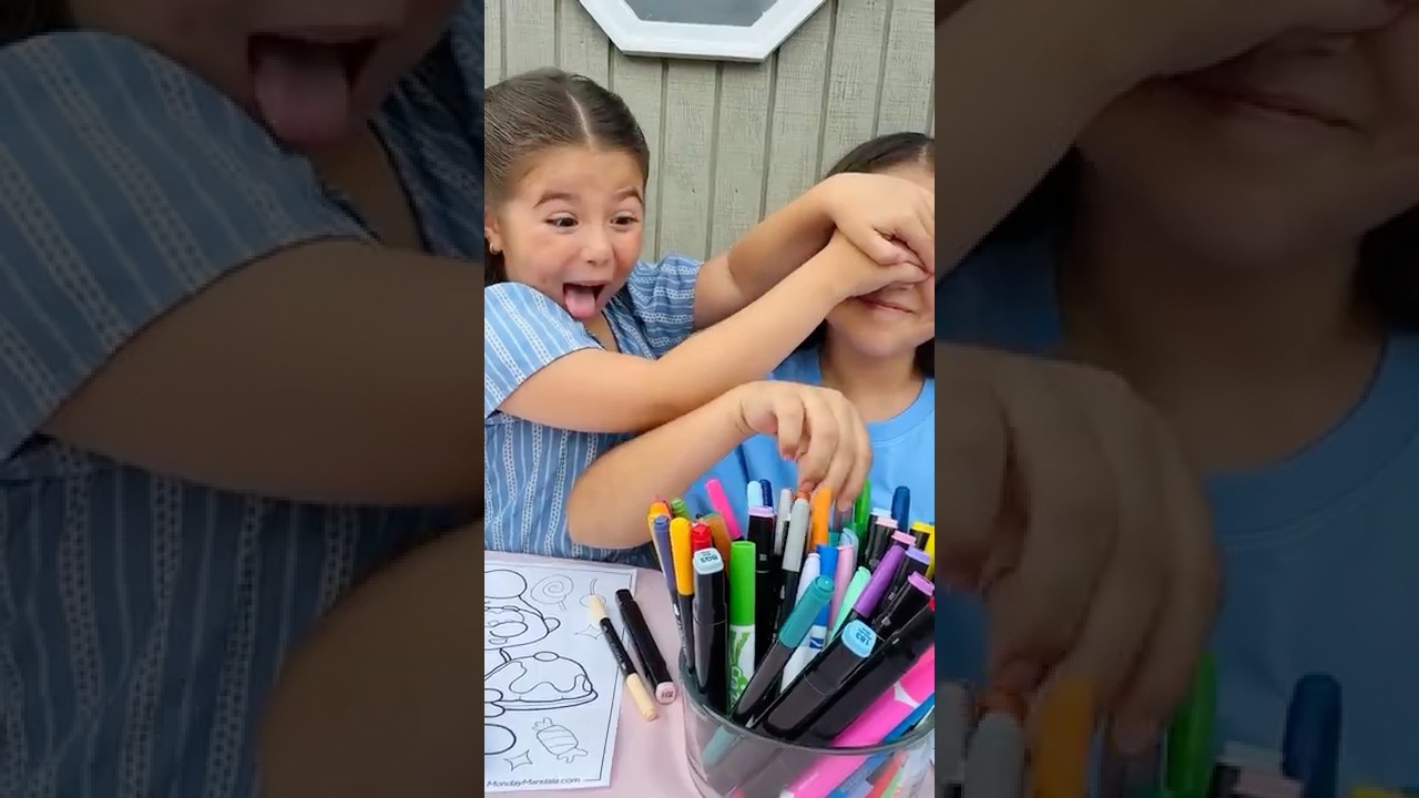 3 Marker Challenge with The Smurfs Coloring Picture  #elizabethandbriceida