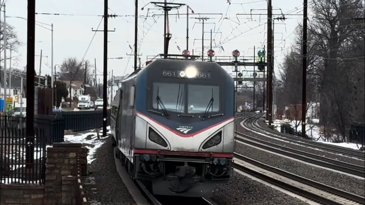 Northeast Corridor: Amtrak Keystone Regional Train #174 at Metropark