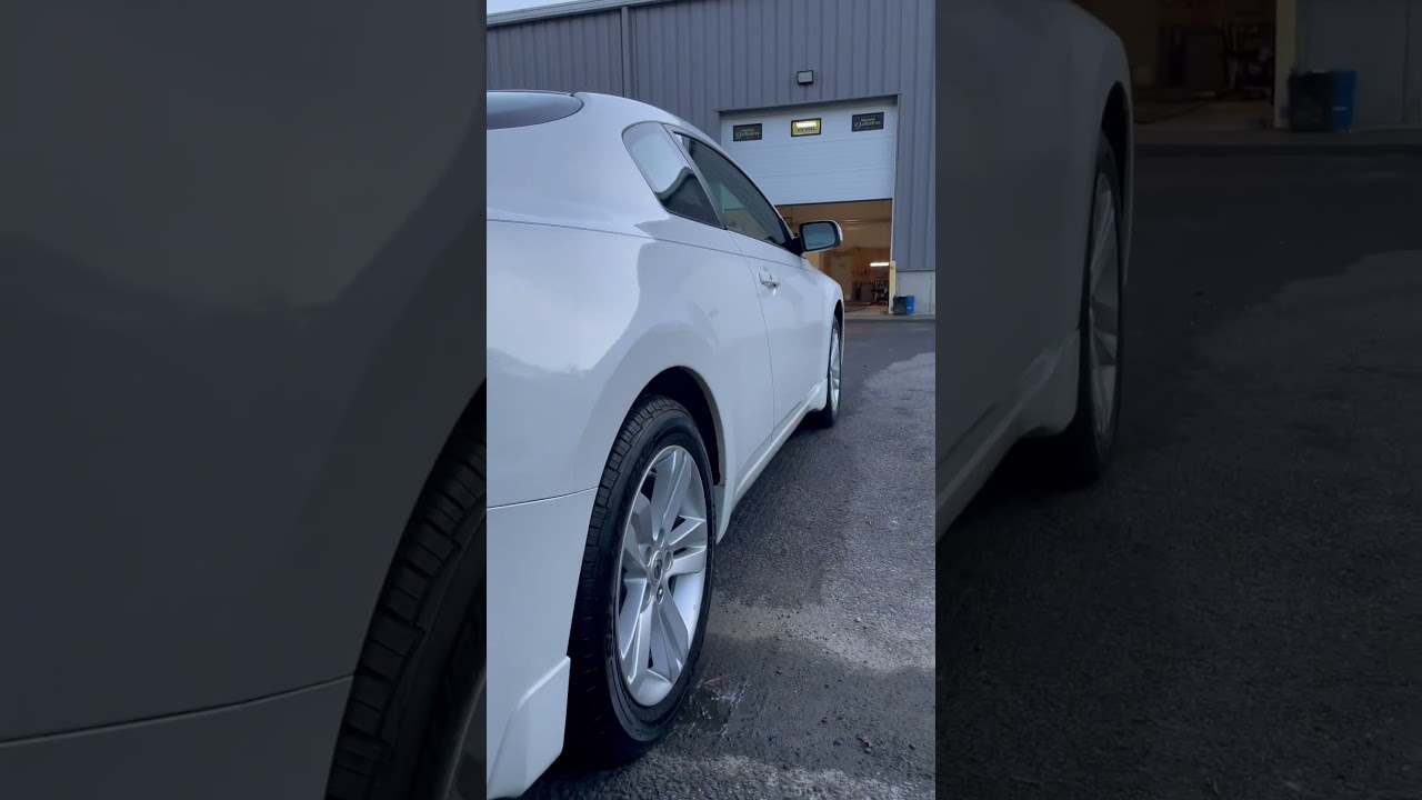 Glossy white paint! | Auto Detailing #shorts