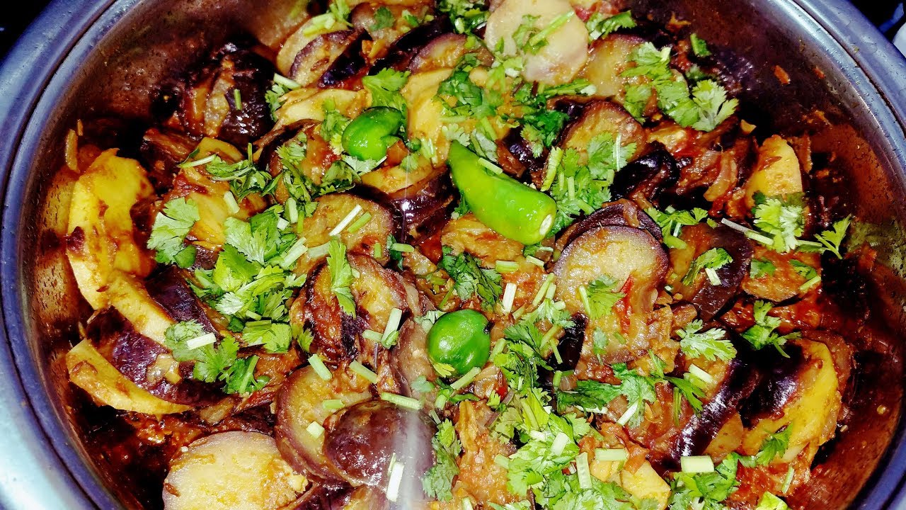 Khatte Baingan Recipe I Khatte Baingan Ki Sabzi Recipe in Urdu Hindi I Cook With Shaheen