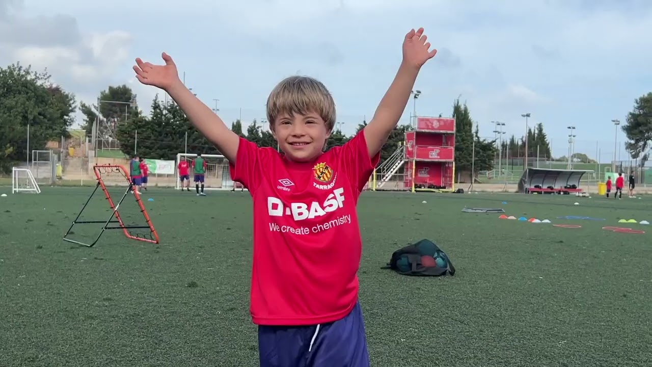 Gimnàstic de Tarragona - #HolaGenuine