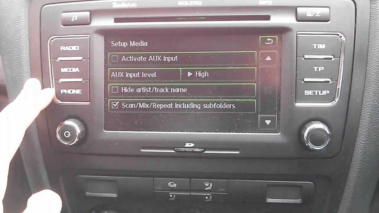 Enabling aux on Bolero