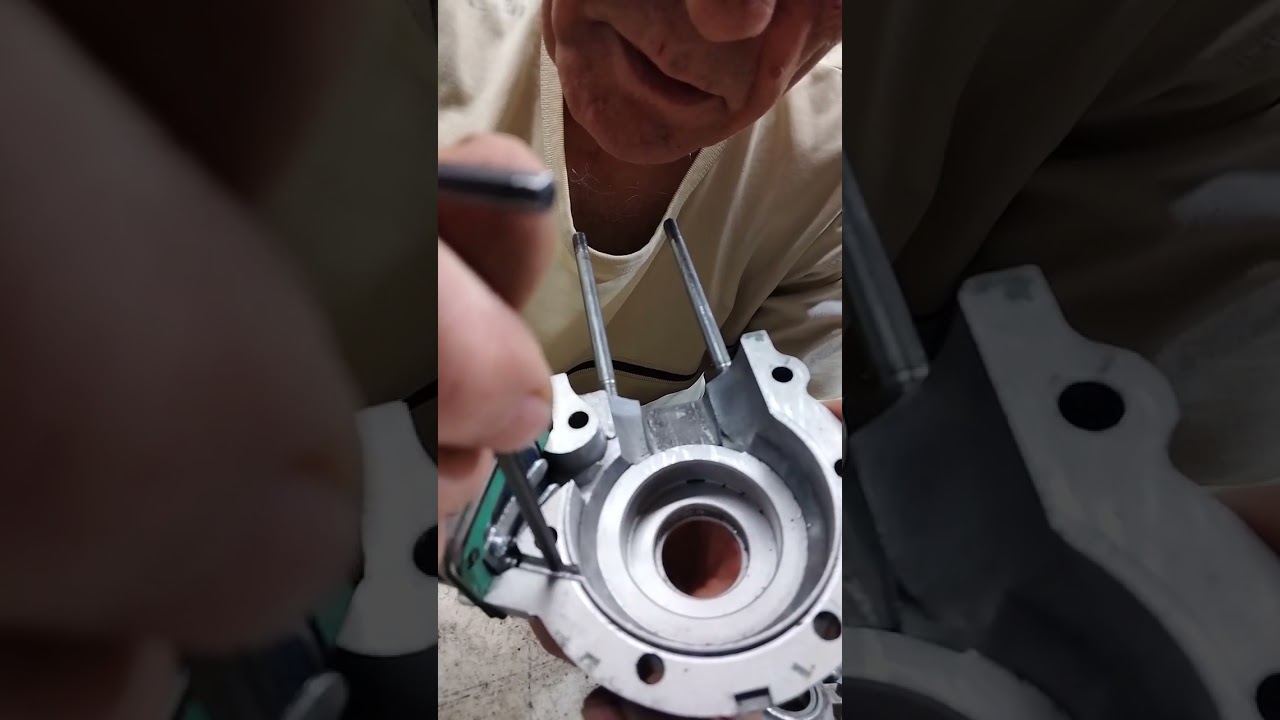 On va parler moteur Peugeot 103