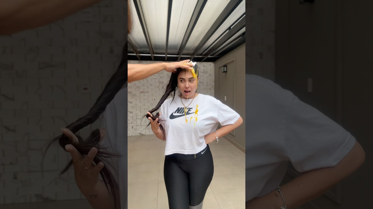 Aproveita e me segue na rede vizinha @ficandogataa ￼ tem bastante conte&uacute;do 🤭🥚
