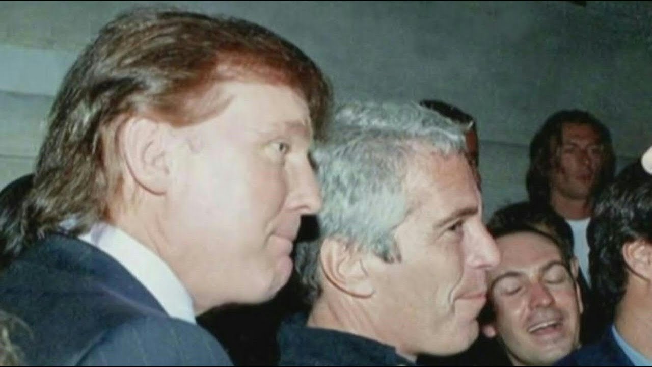 Trump aparece con acusaciones en documentos de caso Epstein | AFP